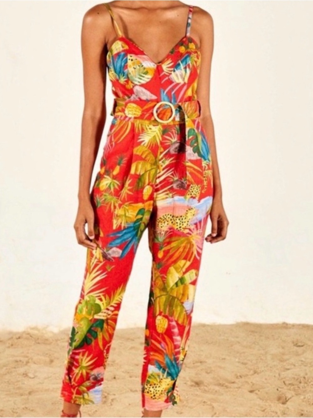 Farm Rio 🌴🌺 TROPICAL JUNGLE
JUMPSUIT Red Belted NEW medium